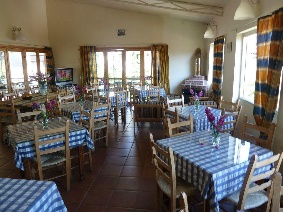 Capuralli Hotel Pedhoulas Exterior foto